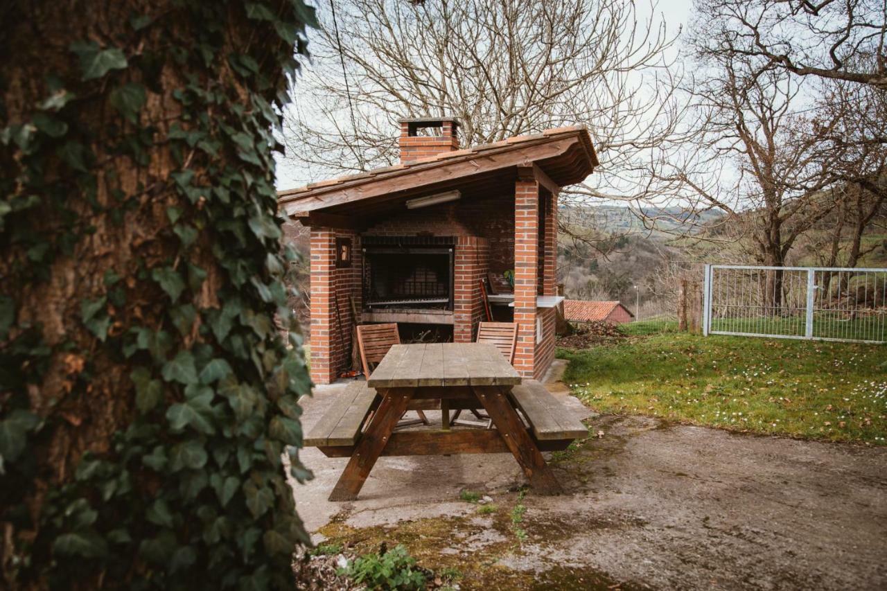 Carquera Casa A 8 Km De Nava Villa Exteriör bild